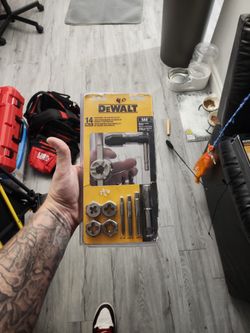 Dewalt