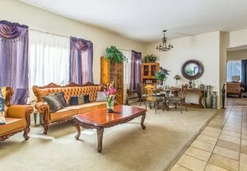 Sofa and loveseat combo
