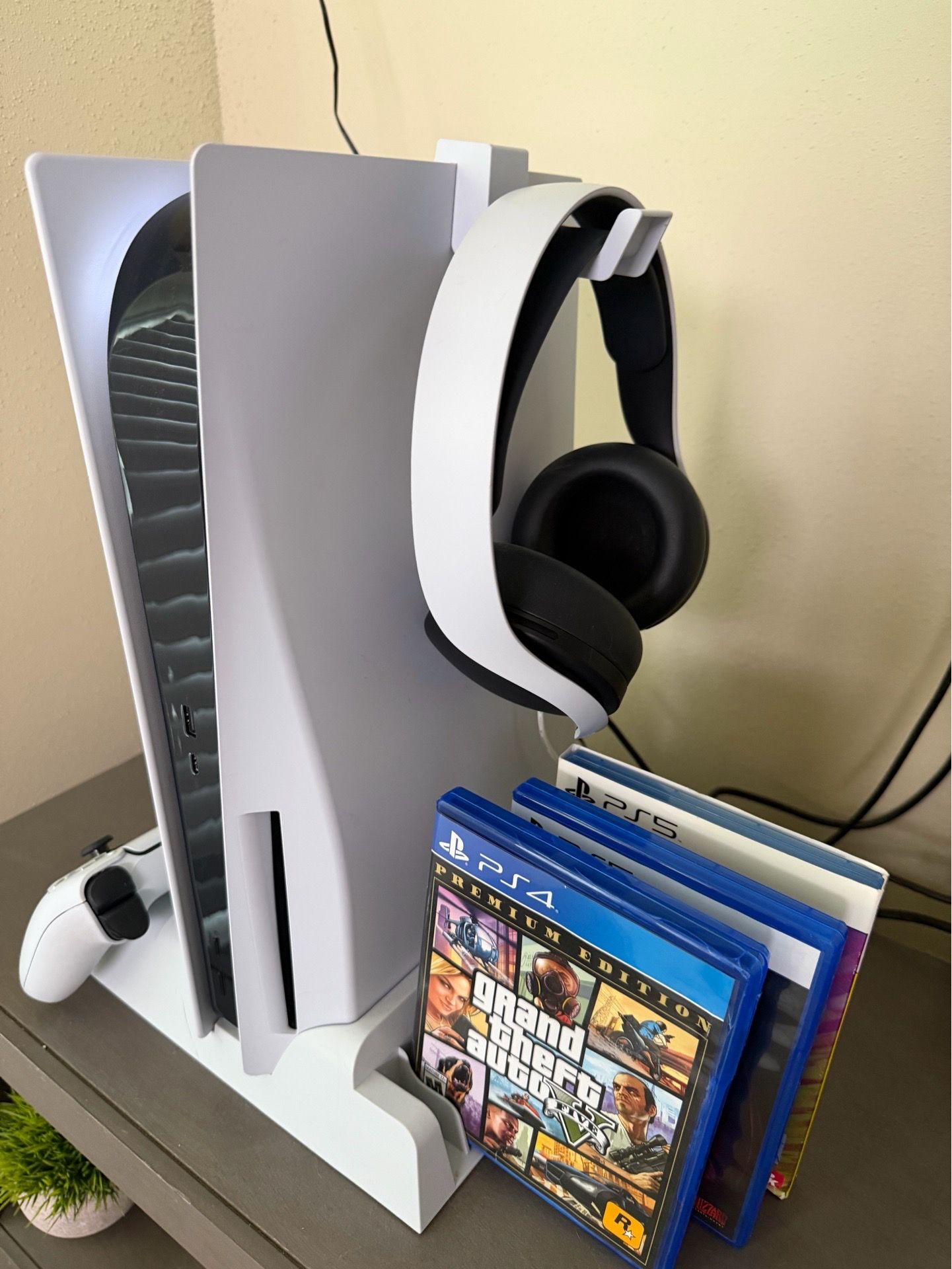 PS5 Bundle $650 OBO