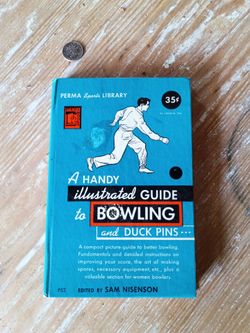 Illustrated guide to bowling 1949 hardback