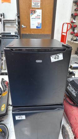 Sunbeam Black Mini Fridge