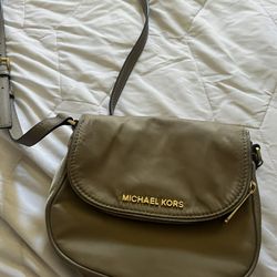 Michael Kors Crossbody Bag