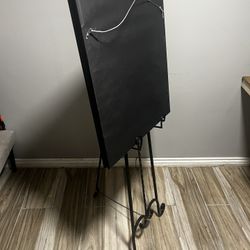 Easel Stand