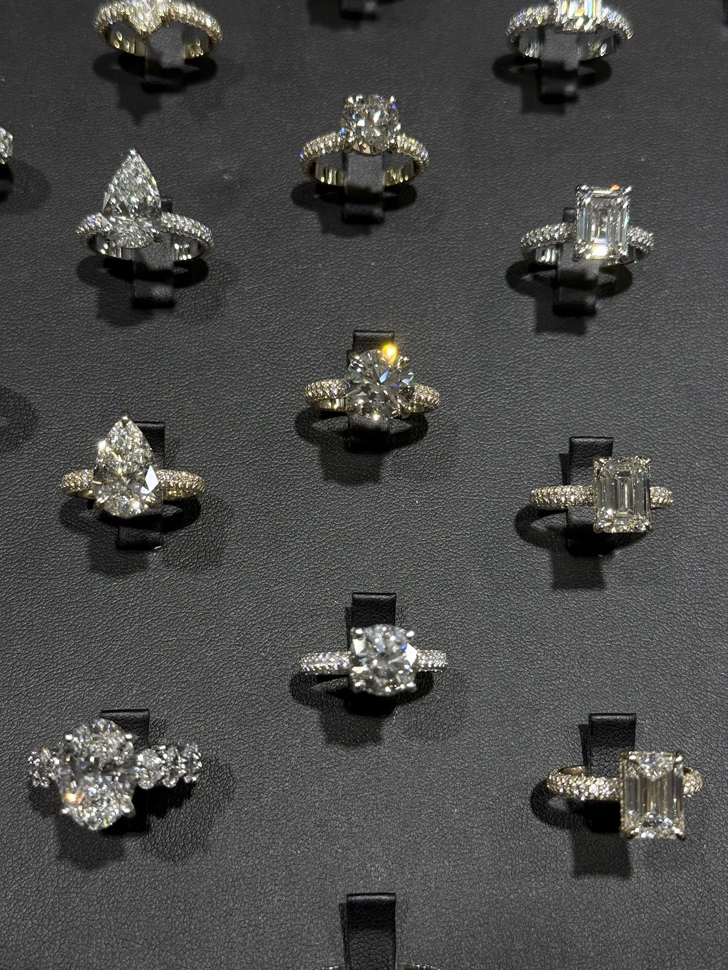Custom IGI Certified Lab Diamond Engagement Rings
