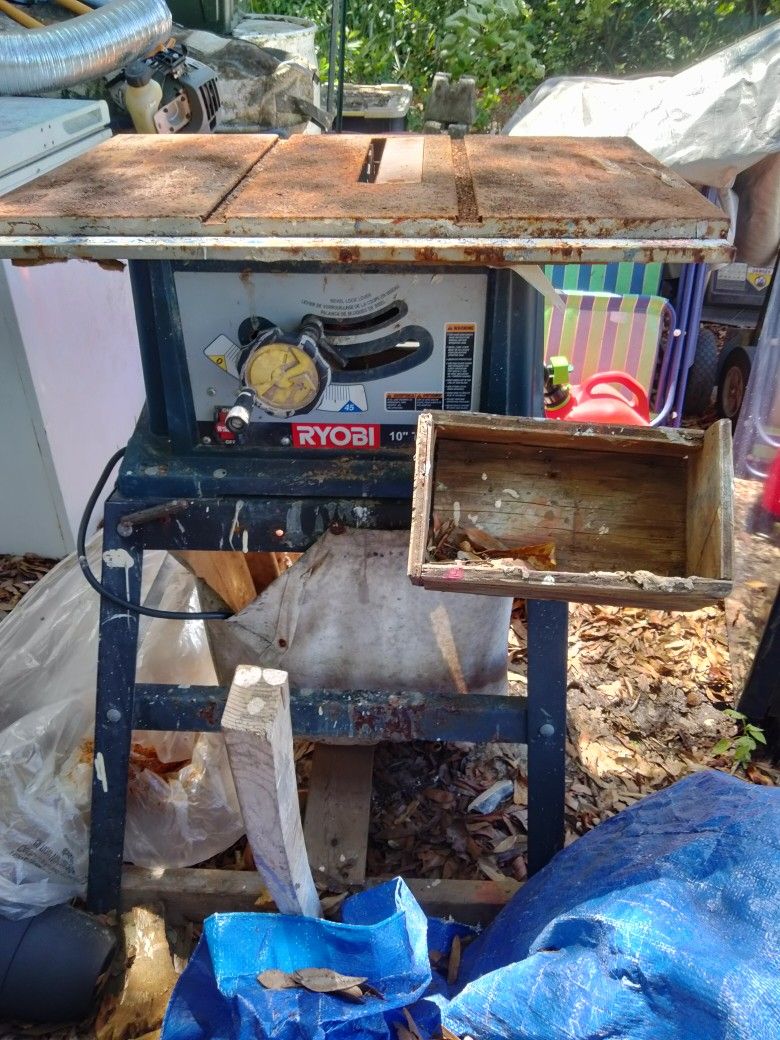 Ryobi Table Saw