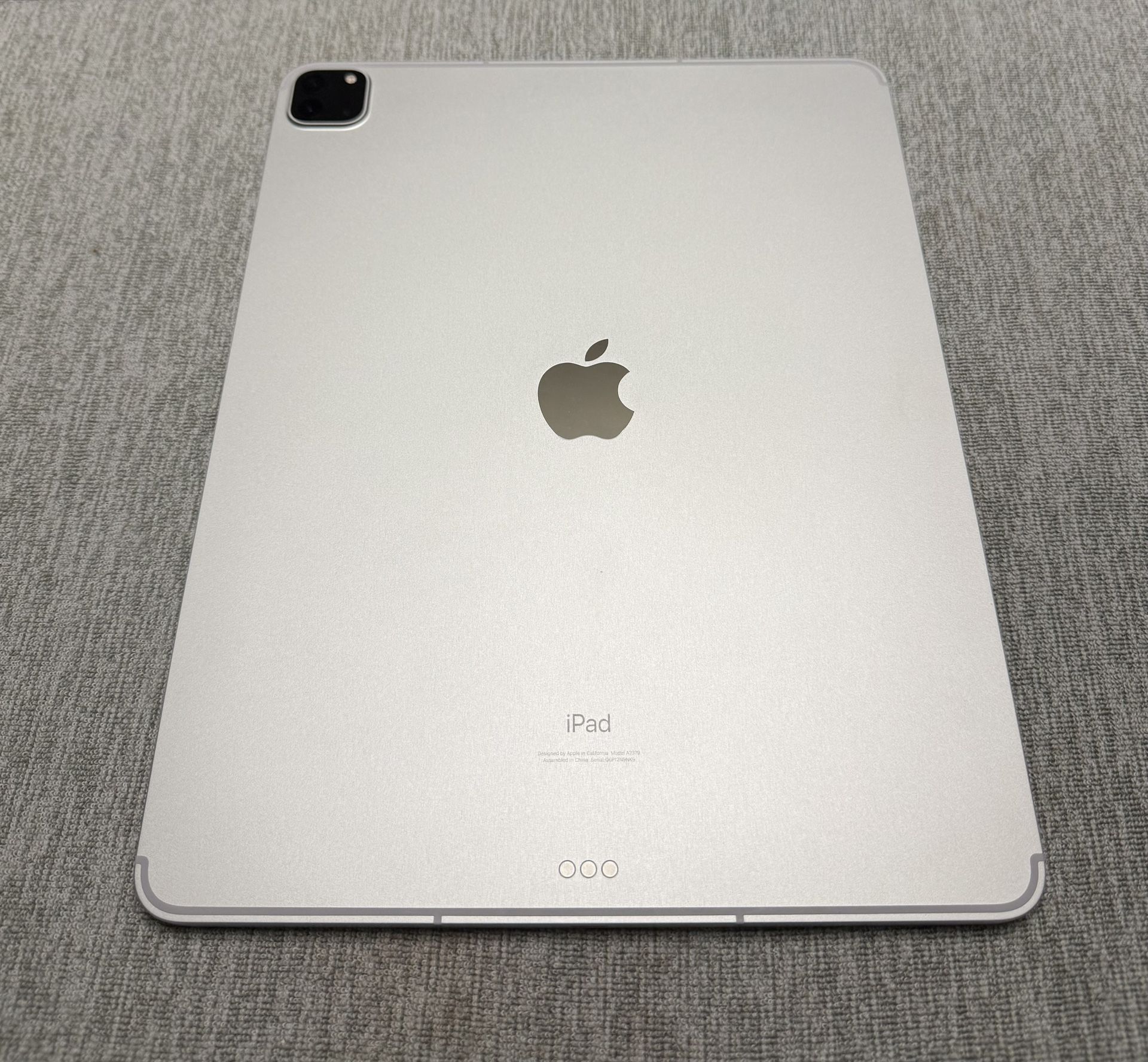 iPad Pro 12.9” 128GB 5th Generation WiFi+Cellular