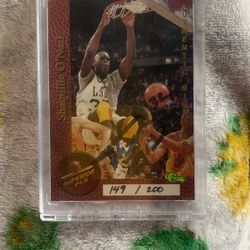 Shaq Autographed NBA Trading Card