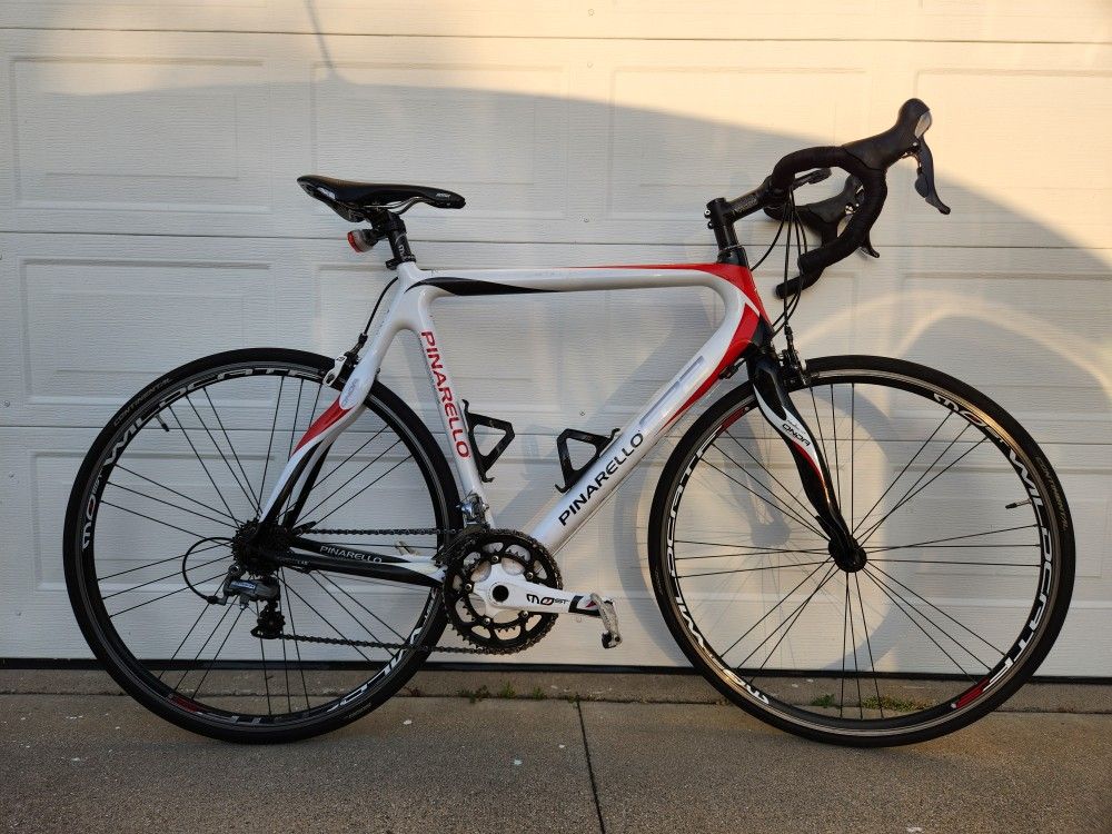 Pinarello Italian FP2 Full Carbon Road Bike – Ultegra – Excellent Condition