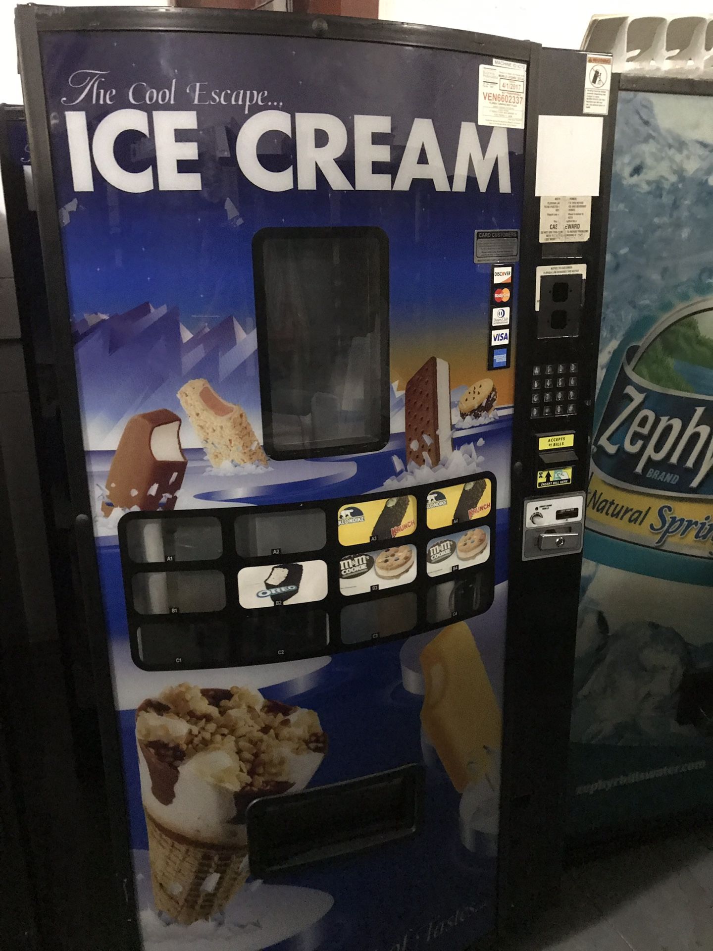 Fastcorp Z400 and d820 ice cream vending machines