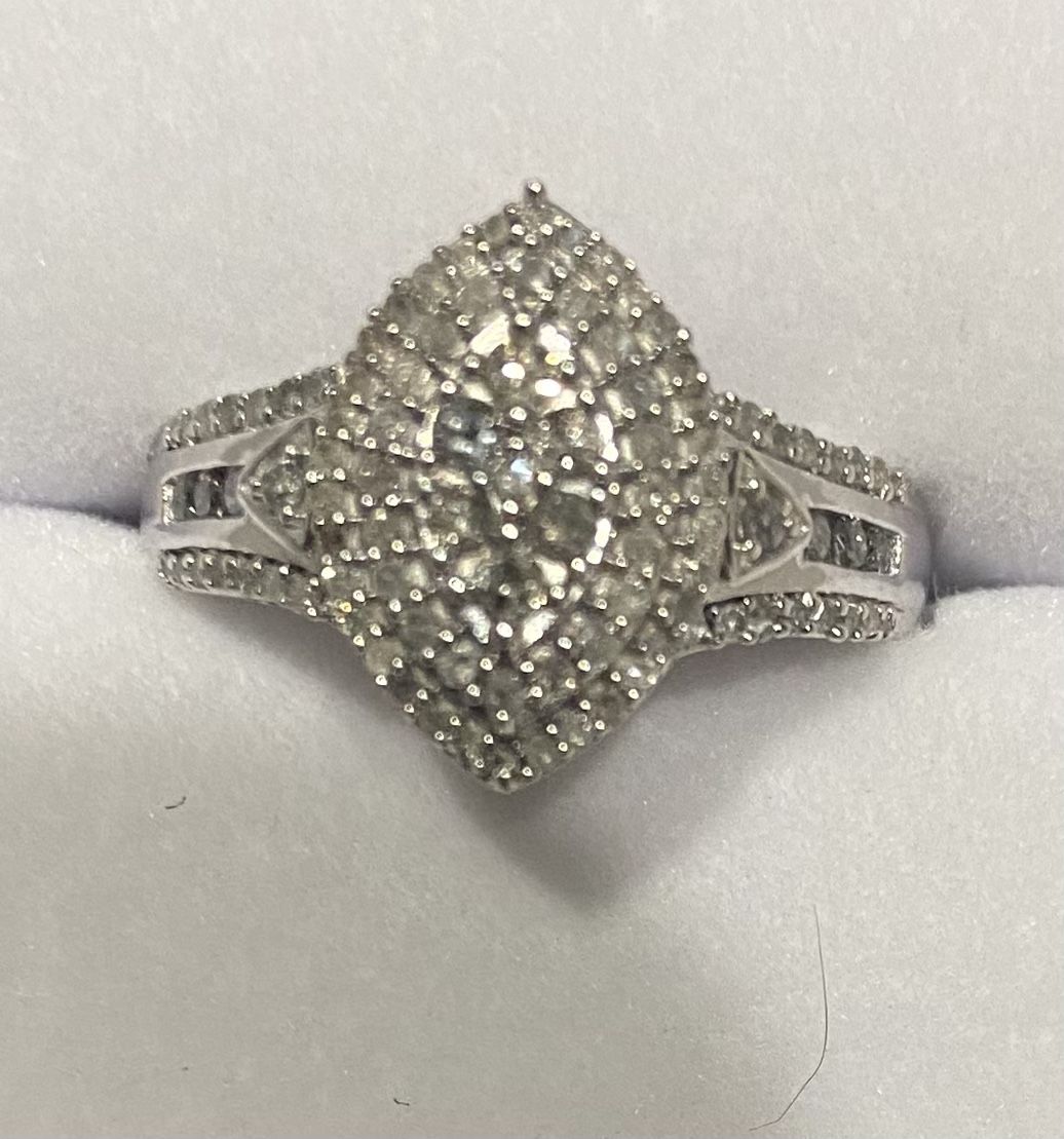 1/2 CT Marquise Diamond Ring In .925 Silver