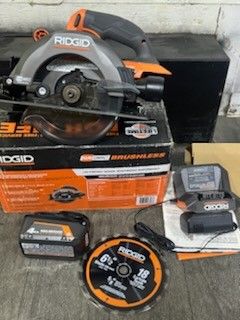 Ridgid 18V SubCompact Brushless Cordless 6-1/2 in. Circular Saw Kit with 4.0 Ah MAX Output Battery and Charger
