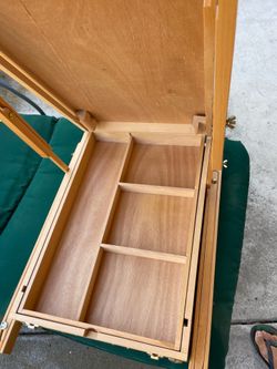 Never used - French portable painter easel