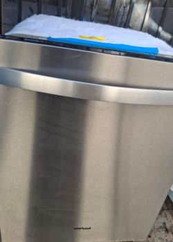 Stainless steel whirlpool dishwasher