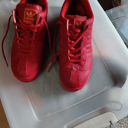 Shoes For Sale Size6.5 Adidas Like New 10.00 Need Gone