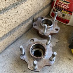 S13 Front Wheels Hubs 