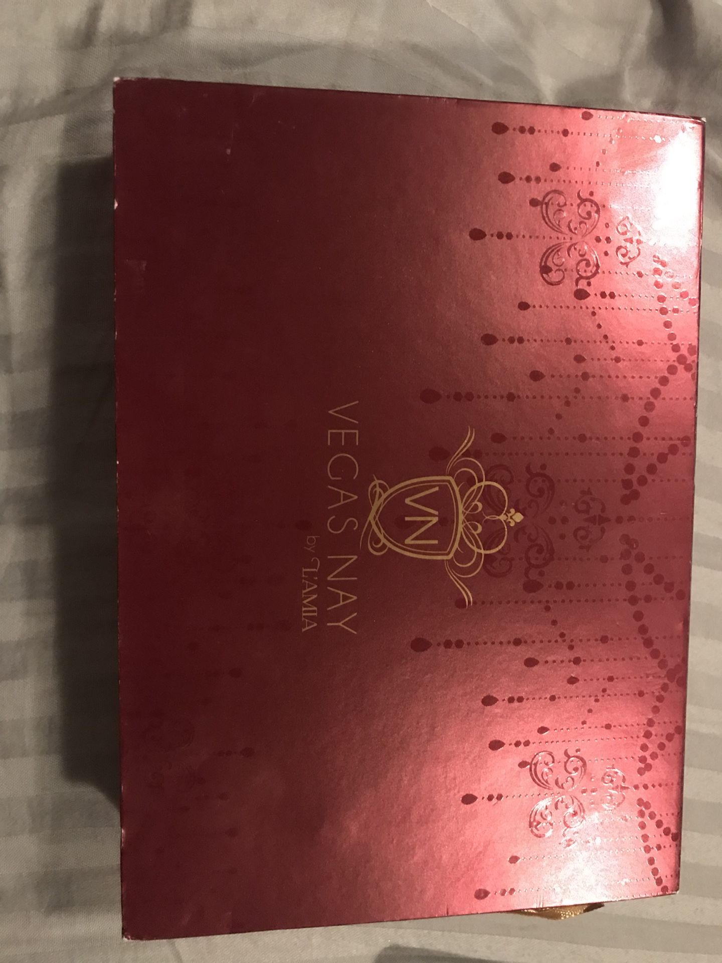 Vegas nay by lamia eyeshadow kit