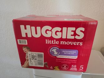 58 Diapers in Size 5, Huggies Little Movers