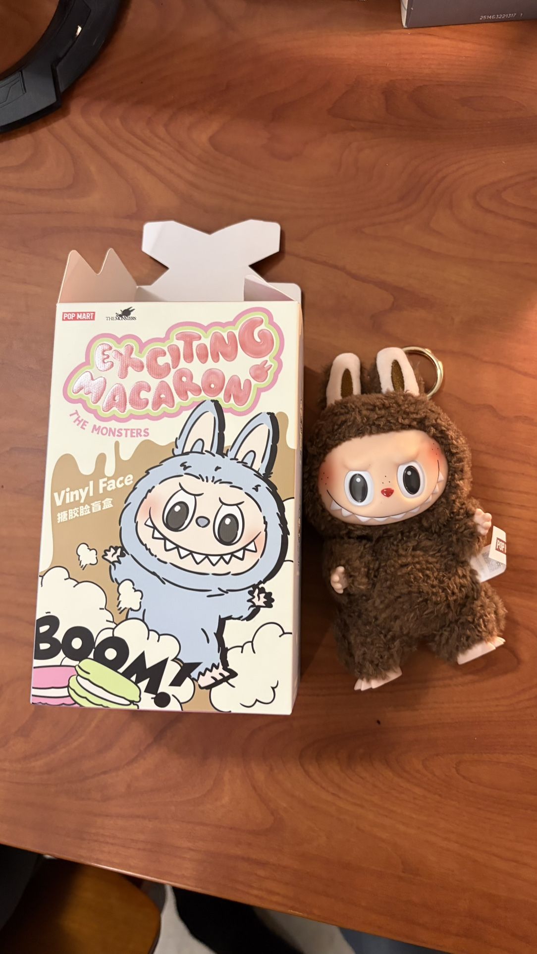 Exciting Macaron Special Chestnut Coca Labubu