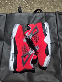 Jordan 4 Toro Bravo Size 9 (Pick Up)