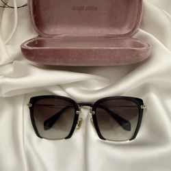 Miu Miu Sunglasses 