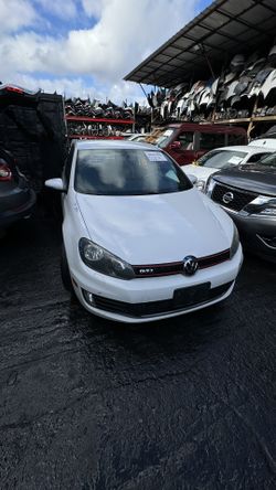 Volkswagen GTI 2011 2012 2013 2014 Parts Bumper Engine Hood Headlight