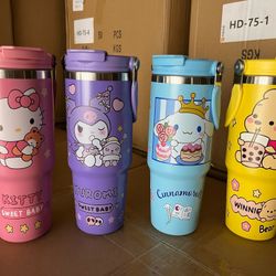 Hello Kitty Cups 