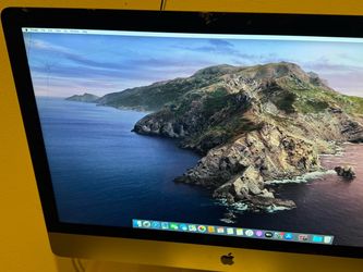 Apple iMac 27-inch Logitech and mouse