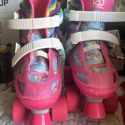 Kids Roller Skates.. Size 12-2  Excellent Condition …$25.00 Firm