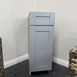 Solid Wood Kitchen Or Bathroom cabinet
