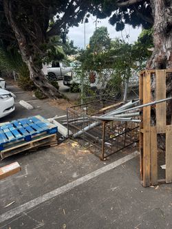 Free Scrap metal and Pallets