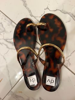 DV Dolce Vita Tortoise Jelly Thong Sandals
