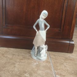 91/2 Inch Porcelain Figure