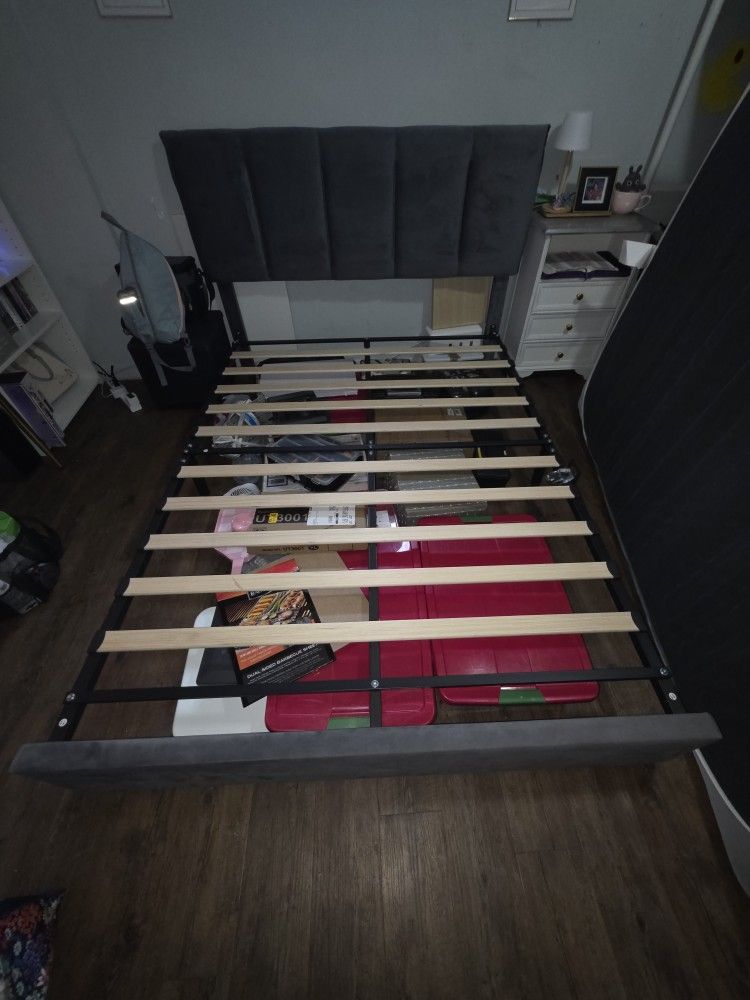 Full Bed Frame With Mattress