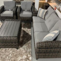 Gray Color Cloverbrooke 4 Piece Outdoor Furniture Set| Brand New | Great Financing Options / Home Decor 