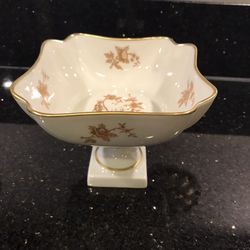 Vintage LEC Limoges Ruffle Sided Bowl w Gold Bird and Flowers in Center 9"