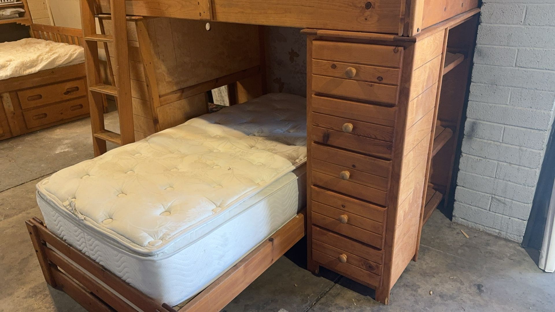 Twin Bunk Beds With Desk