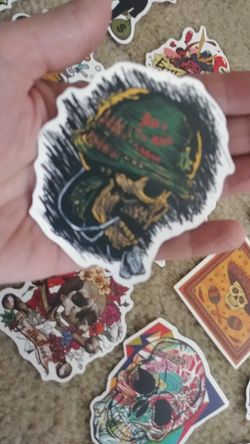SET B SKULL SKELETON STICKERS