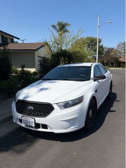 2016 Ford Taurus