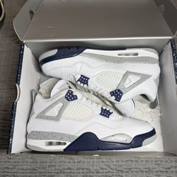 Jordan 4 Midnight Navy 