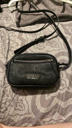 Los Angeles Guess Black Crossbody Bag