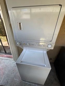 FRIGIDAIRE WASHER AND DRYER VERY GOOD