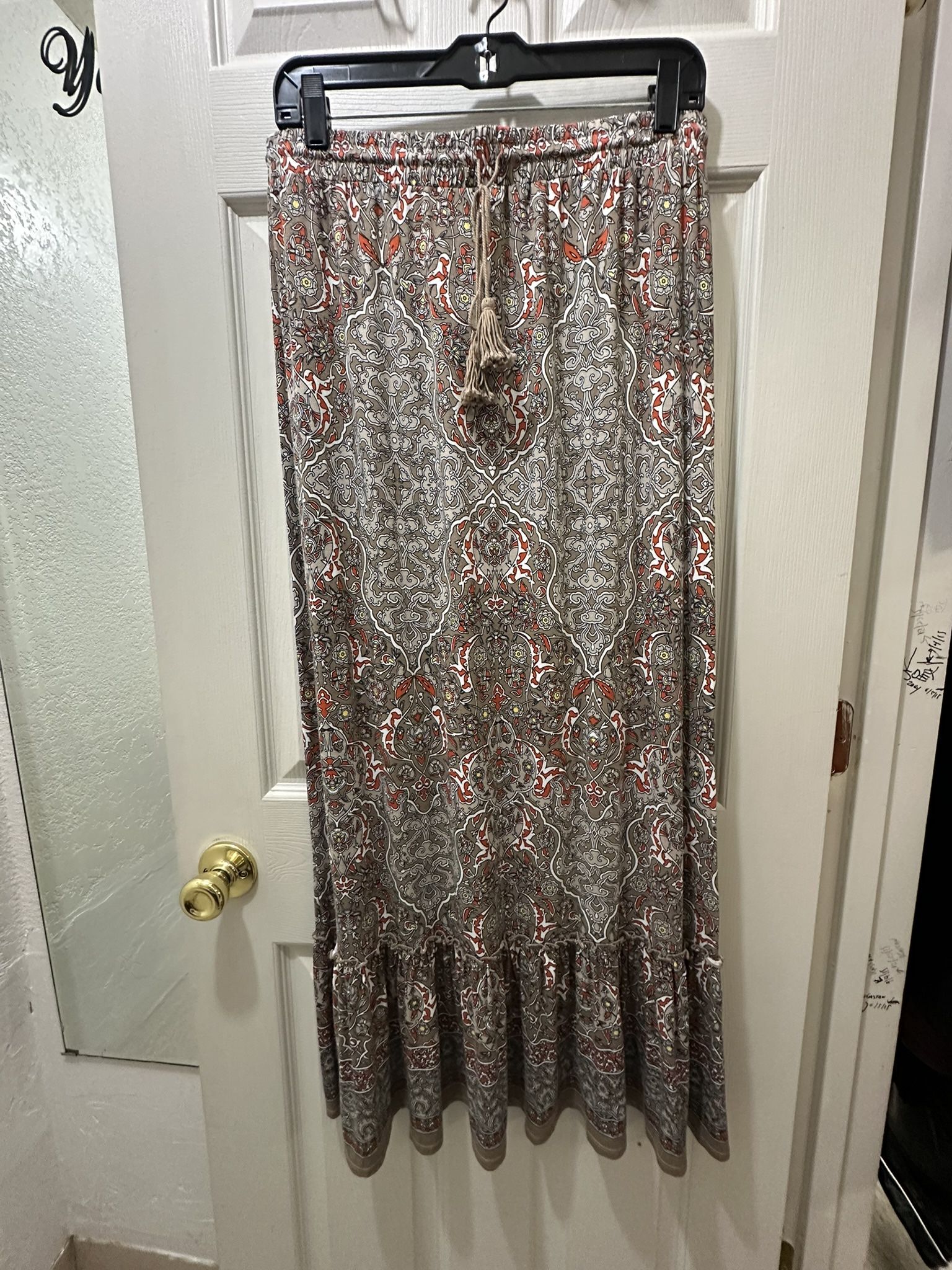 $5 Sale! Skirt