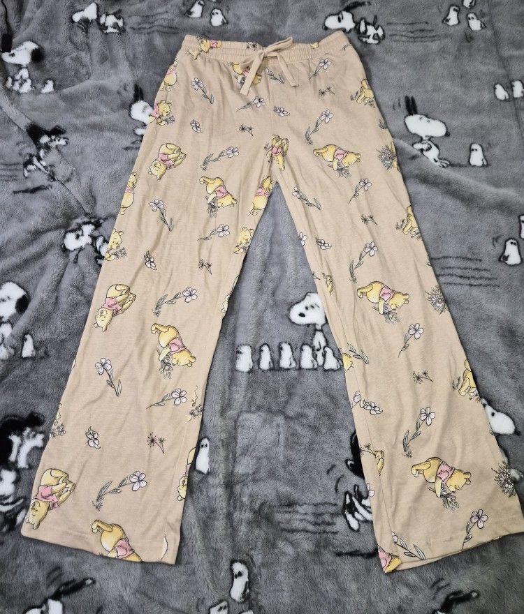 Women's Medium Winnie The Pooh Lounge Pants - New, Tag Not Included