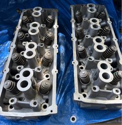 2016 cylinder heads Dodge 5.7 Hemi V8
