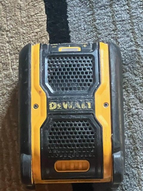 Dewalt Speaker