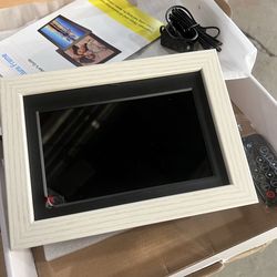 7-inch Digital Photo Frame