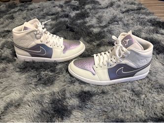 Jordan 1 phantom iridescent