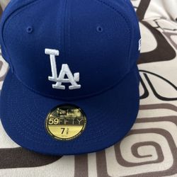 Dodger Fitted
