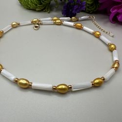NEW choker yellow freshwater pearl and white beads mother of pearl 