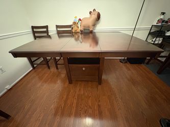 Dining Table with 6 Chairs